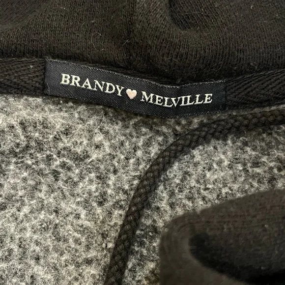 Brandy Melville Black Zip-Up Hoodie - Picture 5 of 5